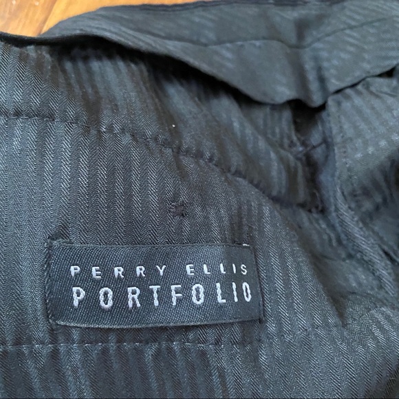 Perry Ellis Portfolio Velvet Corduroy Pants - Picture 8 of 9